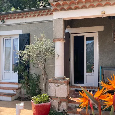 Appartement Independant Dans Villa Eze Bord De Mer Buitenkant foto